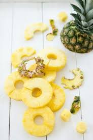 Ananas Fruit Qui Permet D Eliminer Les Graisses Ananas Brulegraisse Fruit Photos De Fruits Et Legumes Corbeille De Fruits Fruits Et Legumes