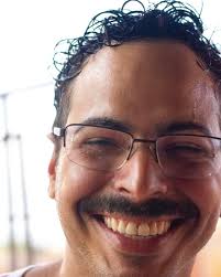 Hoje celebramos a sua vida Samir! E não há como falar de você sem mencionar  A SUA FÉ INABALÁVEL. Em um mundo de incertezas, você escolhe o otimismo,  carrega consigo a certeza