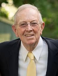 Alicia Edmonds's Instagram, Twitter & Facebook