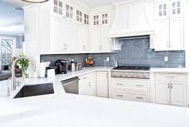 Say good bye to the stark white kitchen and introduce a pop of colour to your home with these colourful kitchen cabinet ideas. Kitchen Color Schemes With Wood Cabinets 30 Picture Examples Home Decor Bliss