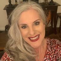 Ann Pannell's Instagram, Twitter & Facebook