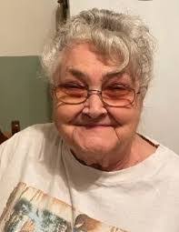 Gloria Endicott's Instagram, Twitter & Facebook