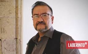 Fernando de León: Me gusta la idea del ensayo como una charla de café-  Grupo Milenio