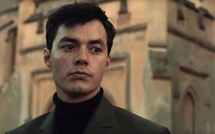 Pennyworth Is Best When It Commits to Crazy - Reactor