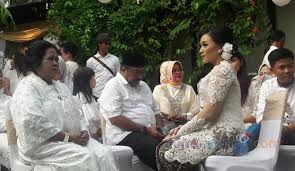 Soekarno hatta, lahir pada 6 juni 1901 di surabaya, jawa timur. Thalia Gracia Meicy Karno Diadopsi Suti Karno Sejak Usia 10 Hari