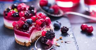 Recette De Mini Cheesecakes De Noel Alleges Aux Fruits Rouges Facile Et Rapide A Re Recette Cheesecake Sans Cuisson Recette Cheesecake Cheesecake Sans Cuisson
