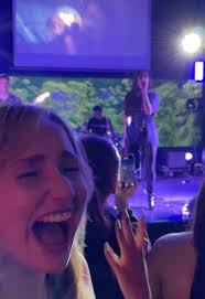 Mi Mayor Sueño Es Que Alguien Vaya Y Le Pongan Esta Cancion A Gala