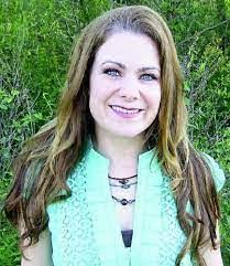 Yvette Grajeda's Instagram, Twitter & Facebook