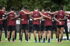 Relacionados: Vitória divulga lista sem Baralhas para o primeiro jogo da final da Copa do Nordeste