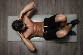 3 تمارين للحصول على سكس باك