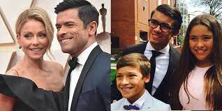 During her time on the abc daytime show, all my children, which is where she first became famous, kelly ripa met a certain mark consuelos who was added to the show in 1995, five years after kelly began playing her role as hayley vaughan. Kelly Ripa Posts Instagram Of Her Kids After Revealing That They Refuse To Hug Her
