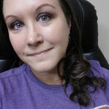 Alyssa Mullikin's Instagram, Twitter & Facebook