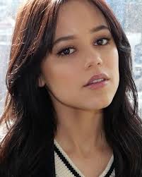 Jenna Ortega 🩵💜