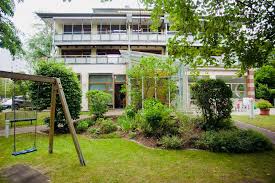 Bitte schreiben sie mich an mit nennung des gewünschten zeitraums. Ein Zuhause Auf Zeit Leben Im Familienzentrum Hilfe Fur Krebskranke Kinder Frankfurt