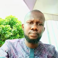 Larry Holmes isn't holding back when it comes to George Foreman. The  legendary heavyweight champ claims Foreman's win over Michael Moorer wasn't  skill, but luck. “A blind squirrel finds an acorn every