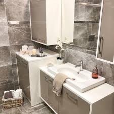 Ev Gezmesi Notr Renklerin Ferahligina Sicakligi Da Ilistiren Bir Dekor Ev Gezmesi 2020 Dekor Evler Renkler