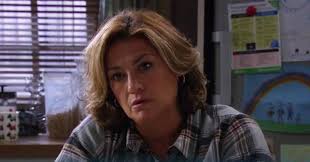 3 Emmerdale spoilers for tonight: Butlers barn is still alight as the  emergency services arrive