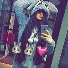 Pin By Sm Yamℓzh 1920 Sm On احلا سلفي روعة Instagram Girls Girl Photo Poses Cute Girl Poses