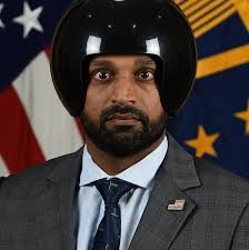 What is your favorite Guild to join, and why, and what is your least  favorite and why? My favorite is The Dark Brotherhood because their armor  is awesome, their Quests are fun