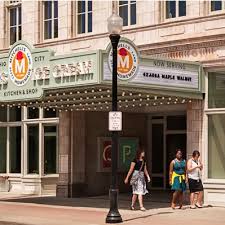 Katso 19 puolueetonta arvostelua paikasta mitchell's ice cream, joka on sijalla 4,5/5 tripadvisorissa ja sijalla 18 136 ravintolasta strongsville. Shops Mitchell S Homemade Ice Cream