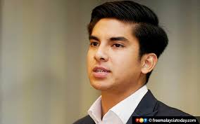 Berikut potret saddiq sang menteri tampan. Syed Saddiq In Singapore For A Month To Complete Studies Free Malaysia Today Fmt