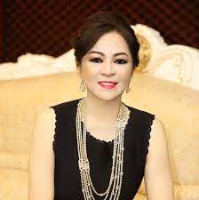 Trong livestream tối 22/5, bà nguyễn phương hằng tuyên bố tạm thời dừng các hoạt động từ thiện của đại nam ngoại trừ quỹ mổ tim. Boc Phá»'t Cáº£ Showbiz Ba Nguyá»…n PhÆ°Æ¡ng Háº±ng Tá»«ng Khá»'n Ä'á»'n Vi Bá»‹ Cho La NgÆ°á»i Tinh Khet Tiáº¿ng Cá»§a NÄƒm Cam