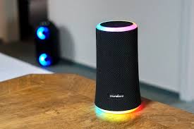 The anker soundcore flare 2 ($79.99) is a lot of bluetooth speaker for the price. Anker Soundcore Flare 2 Test Disco Speaker Mit Rundumklang