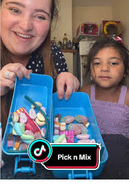 Discover Pick n Mix Treats for a Sweet Friday