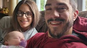 Zac Wolfe's Instagram, Twitter & Facebook