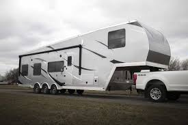 Our aluminum fifth wheel toy hauler offers aluminum cabinets and. The 10 Best Fifth Wheel Toy Haulers For Full Timing
