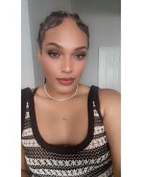 Evelyn McDowell (@theevelynmcdowell) • Instagram photos and videos