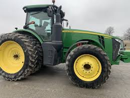 John Deere 8320R Tractor