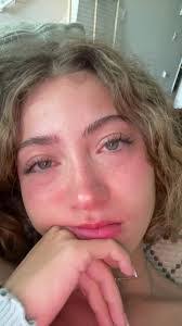 Janice Prado's Instagram, Twitter & Facebook