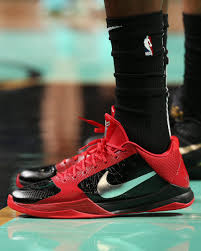 Trevor ariza plays 25 plus minutes per game. Slam Kicks On Twitter Nba Champion Trevor Ariza In An Amazing Kobe 5 Pe 09 Lakers Don T Win Without Ta On That Roster