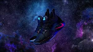 Find the perfect paul george stock photos and editorial news pictures from getty images. Playstation Schuh Nike Tut Sich Mit Sony Und Basketball Star Paul George Zusammen