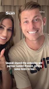 Miranda Lambert sings 'song about Blake' while he sits front-row  #mirandalambert #mirandalambertmusic #blakeshelton #blakesheltonmusic