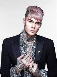 How To Rockstar Pink Men S Hairstyle Mens Hairstyles Men Hair Color Rockstar Style