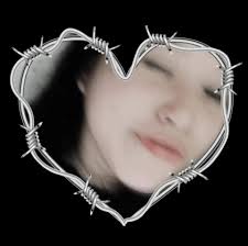 Hola la de blanco fui yo el 05/04/23 está fue mi boda al civil Solo tuvimos  familia cercana a nosotros porque así lo decidimos, fueron 25 invitados Me  case a las 9:15