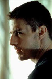 Tom Cruise Characters: Chief John Anderton Film: Minority Report  Literaturverfilmung Director