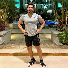 Siempre hace lo que te gusta 💪💯 el tiempo no regresa 🏋️‍♀️🏝️🏔️🛥️🛬  #travelling #deportista #entrepreneur #realtor