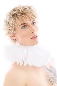 model headshot portrait talent — ALISON BARNES MARTIN