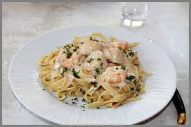 La Table Lorraine D Amelie Pates Fraiches Maison Crevettes A La Creme D Ail Avec Ou Sans Thermomix Pates Fraiches Tagliatelles Crevette Recette