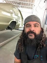 Robb Mariani's Instagram, Twitter & Facebook