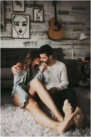 Când auzim despre cărți de dragoste, unii dintre noi le putem considera ca fiind cliseice, pentru că ne înfățișează o acțiune înfrumusețată, care aceste cărți de dragoste trezesc în orice cititor o emoție greu de explicat și de multe ori pot încuraja persoana respectivă să își caute acel ideal în viața sa. Top 10 CÄrÅ£i Young Adult PoveÈti Reale RelaÈii Toxice Iubiri Imposibile