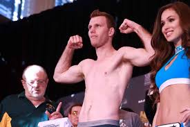 Manny pacquiao has a reach of 5'7 (1.70 m) and fights with a southpaw stance. Manny Pacquiao Vs Jeff Horn Boxers Make Weight For Battle Of Brisbane At Lang Park Abc News