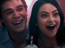 Ursula Ingrid Hahn (@un_poco_de_todo.meli)