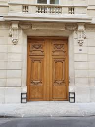 Aluminium, mixte, bois ou acier : Porte Architecture Wikipedia