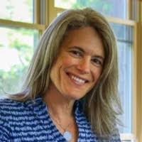 Laura Orosco's Instagram, Twitter & Facebook