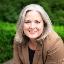 Nancy Duenas's Instagram, Twitter & Facebook