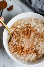 Cinnamon Roll Overnight Oats Recipe Rolled Oats Recipe Overnight Oats Recipes Breakfast Rolled Oats Recipe